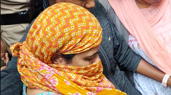 What the court was informed by Pune Police about IAS officer Puja Khedkar’s mother preparing to shoot…