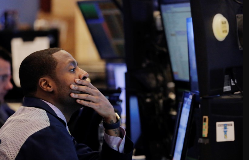 Stock Market Today: S&P500 closes lower as big tech set to get earnings underway