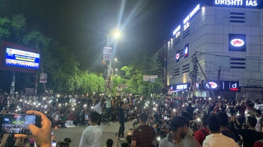Massive protest outside Drishti IAS in Delhi as MCD seals coaching centre’s basement after deaths at Rau’s IAS