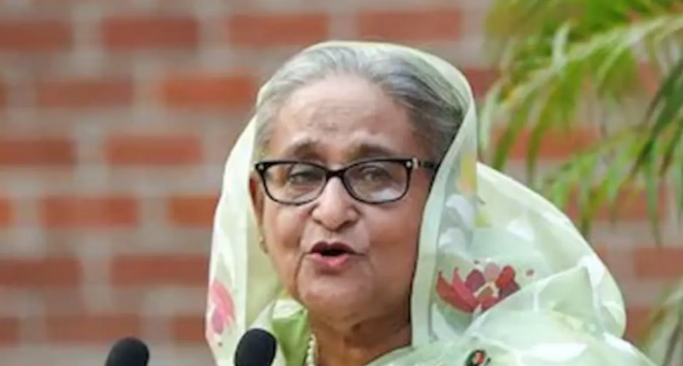 शाम को हिंडन पहुंचीं शेख हसीना फिर हुआ क्या? जानें कल शाम से अब तक की पूरी कहानी