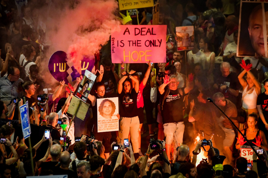 US “bridging proposal” for Gaza agreement reportedly leaves out two of Netanyahu’s main requests.