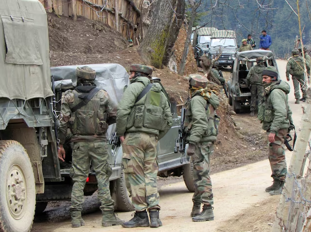 2 Soldiers died and 2 others were wounded in a fight with terrorists in Kishtwar, Jammu and Kashmir