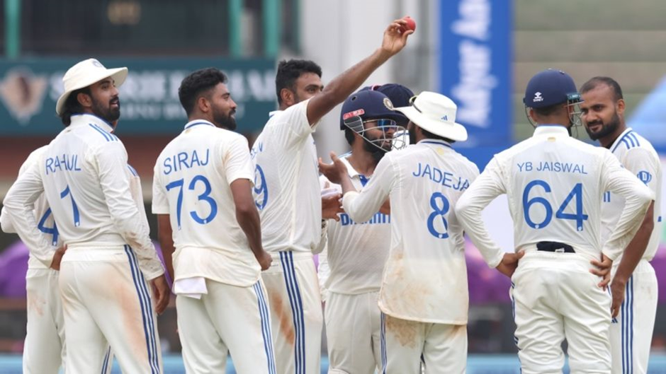 Ashwin is thoroughly familiar with Chepauk, he completely outsmarts Bangladesh
