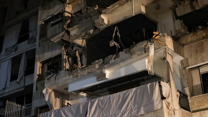 22 people have died and 117 have been wounded following Israeli air attacks in Beirut, Lebanon