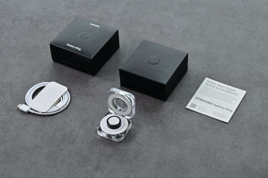 Samsung finally shares an unboxing video for its Galaxy Ring, several months after the device was released