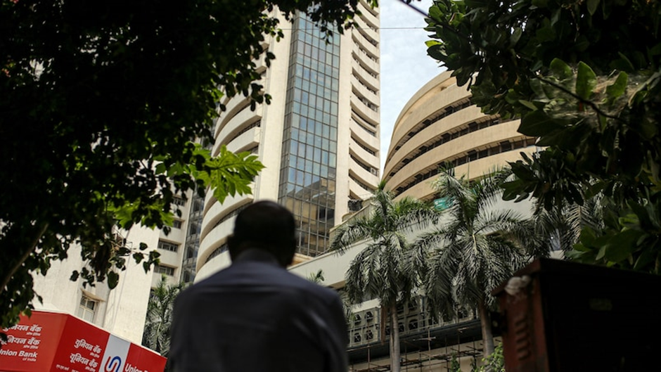 Sensex falls by 700 points to 79,050 in live stock market updates; Nifty stands at 24,100; Sun Pharma and RIL are the main contributors to the decline