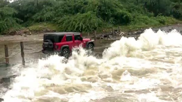 Cyclone Montha LIVE: Red Alert in Andhra Pradesh; 1 Death Confirmed, Schools Shut. Landfall Latest Updates!
